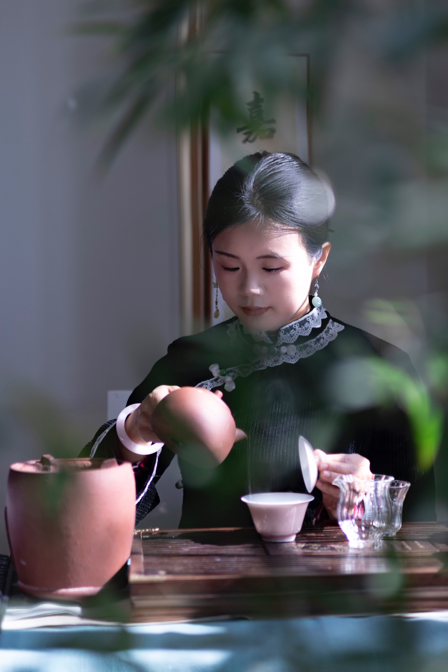 嘉木茶师 朱燕人物图